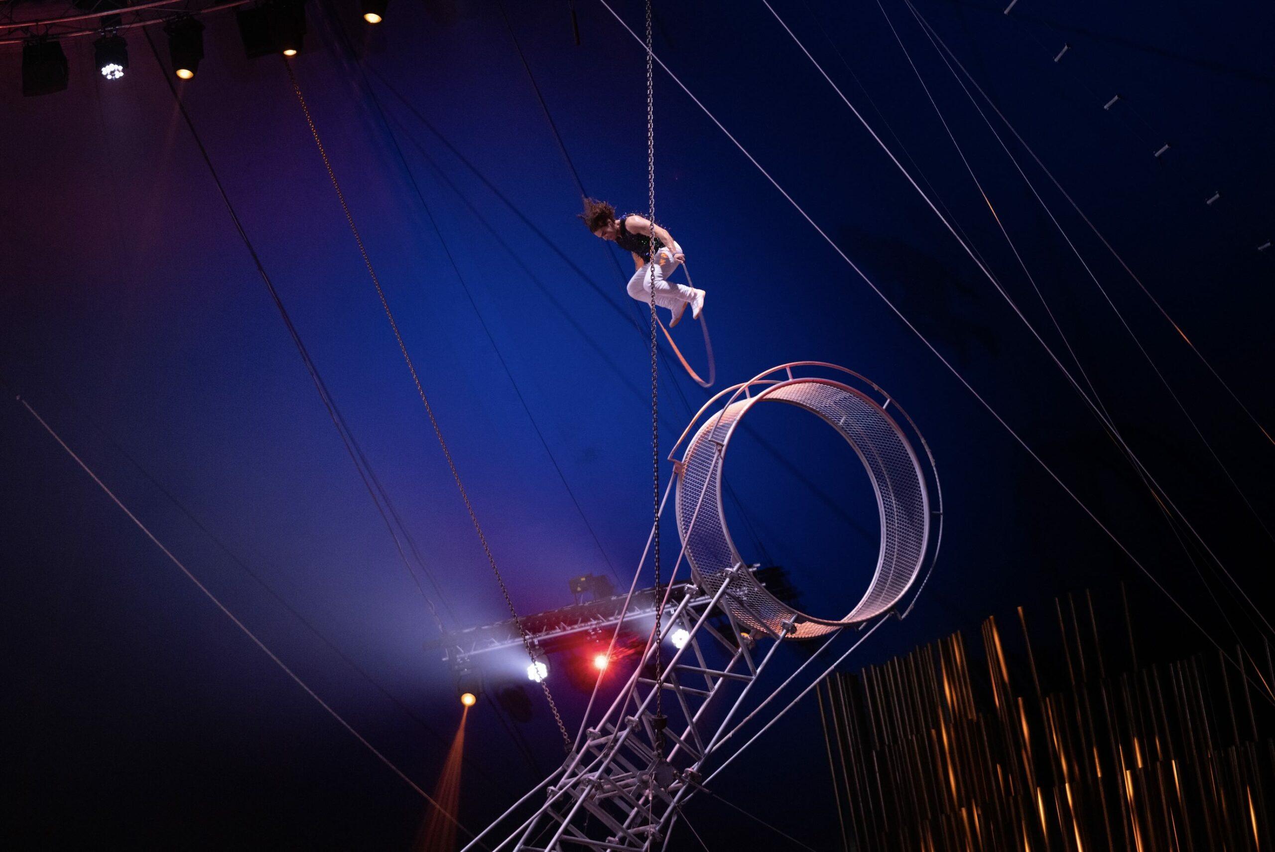 Catch Cirque du Liban’s thrilling Fontana water circus in Abu Dhabi