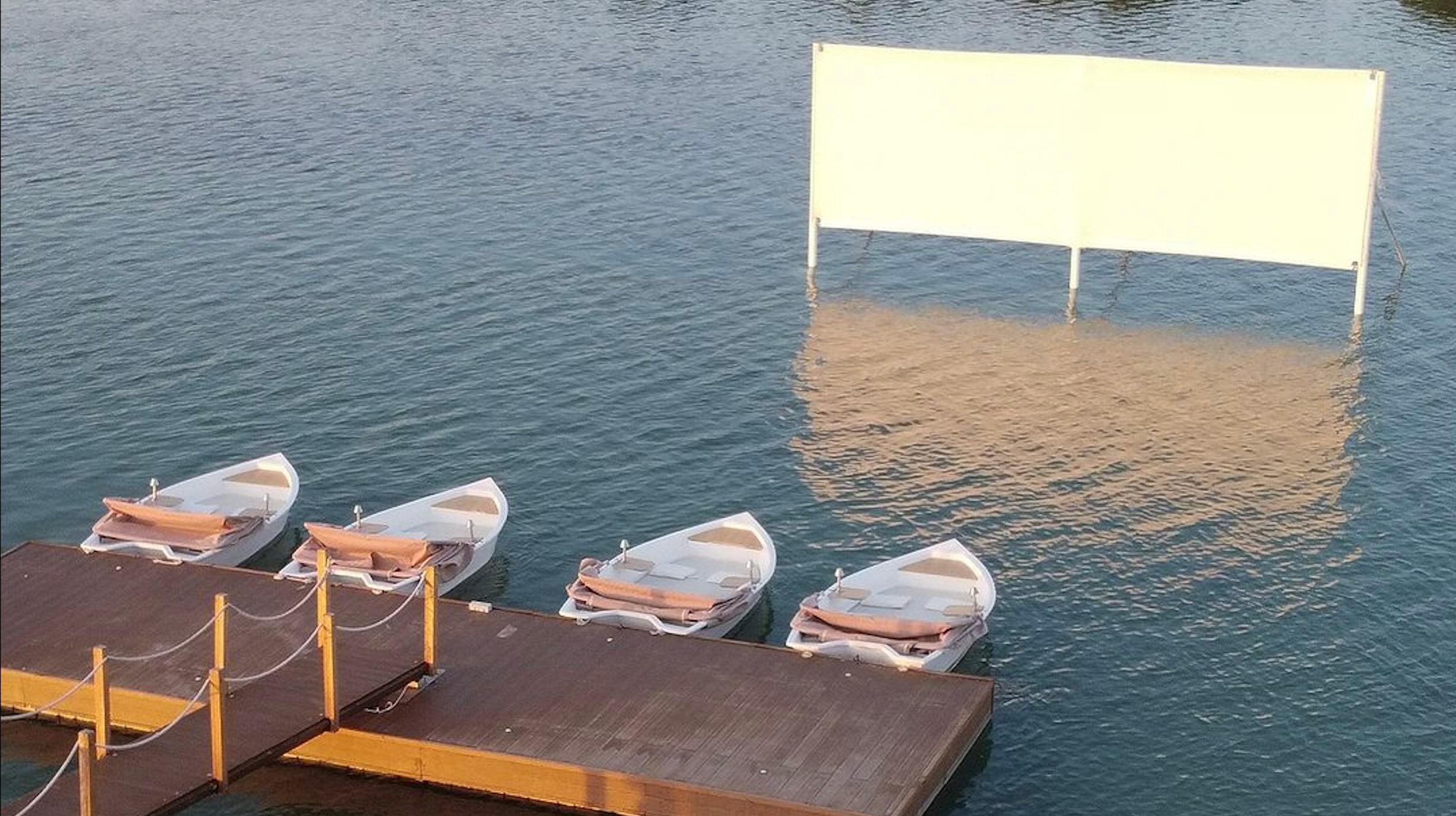 Machia Vellii’s floating cinema returns to Umm Al Quwain