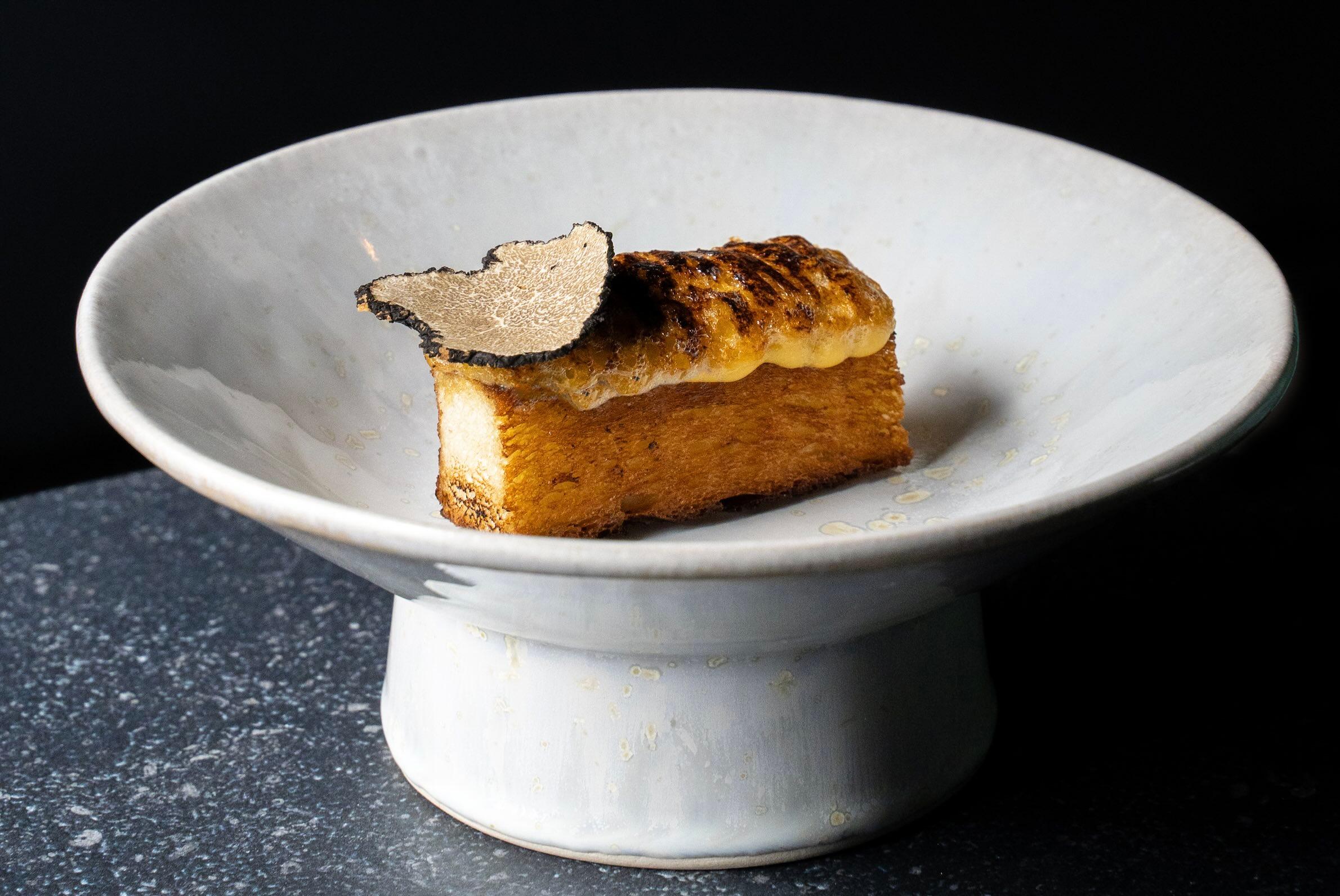Moonrise Launches a Six-Course Dubai Street Food Tasting Menu